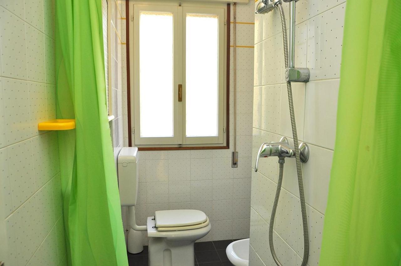 Nice Two-Bedroom Apartment 150M From The Beach Bibione Exterior foto